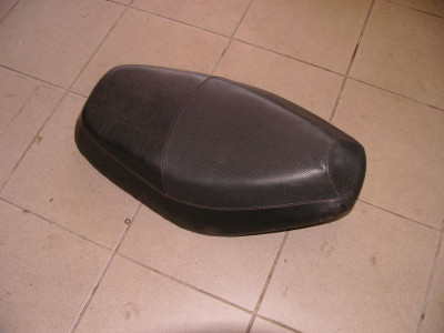 sedlo skutr - Kingway  a Yamati